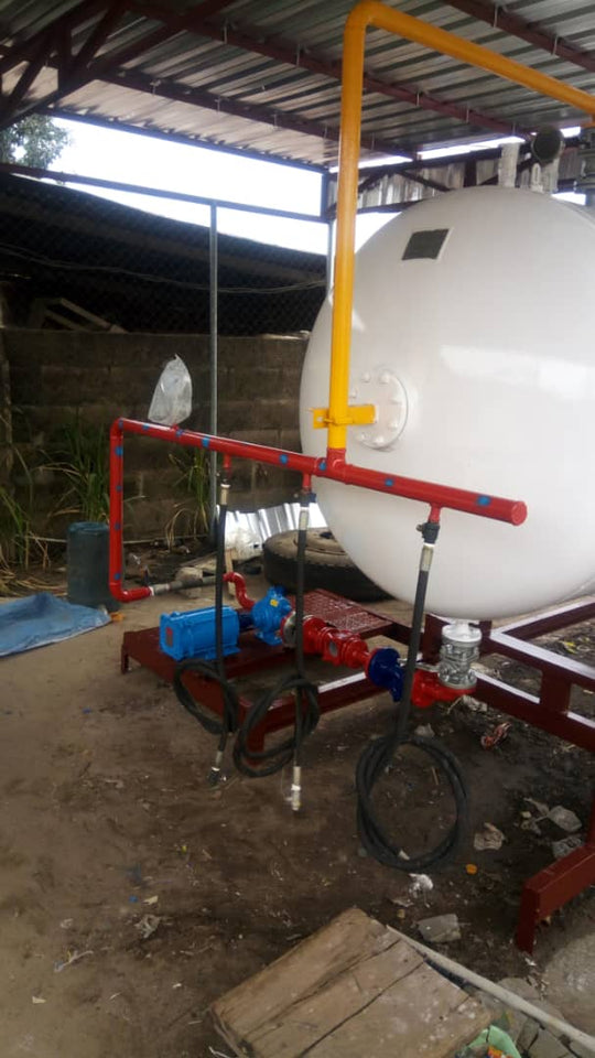 Gas tank installation
